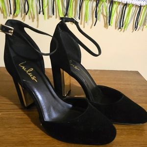 Black velvet heels